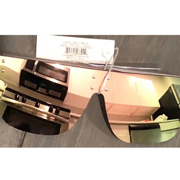 Rose gold flat top oversized sunglasses - Picture 2 of 2